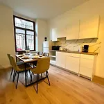 Grosszuegiges Mit Pkw-stellplatz, Monteursunterkunft Leipzig