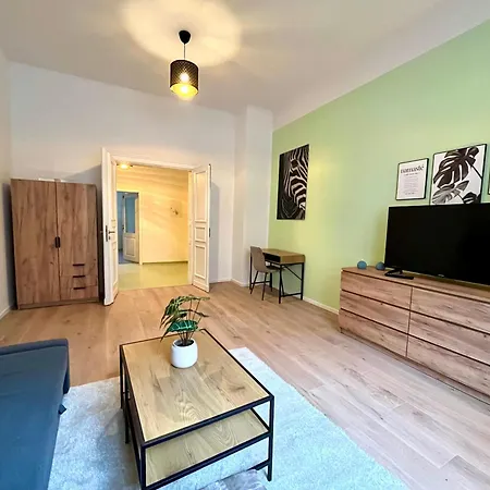 Familienfreundliche Mit Pkw-stellplatz